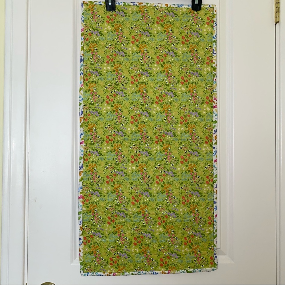 Cheery Hand Made Table Runner - Picture 8 of 12